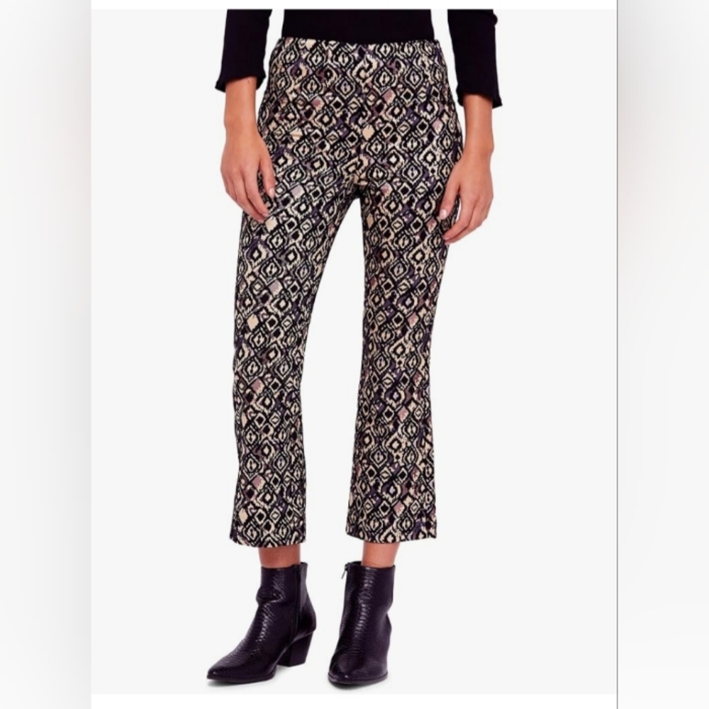 Free People Black and Cream Patterned Cropped Pants